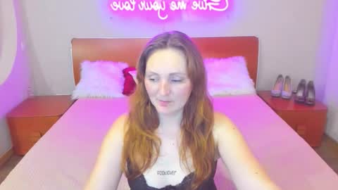 Lili and Bella online show from 02-14-26, 06:59