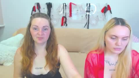 Lili and Bella online show from 03-20-26, 08:08
