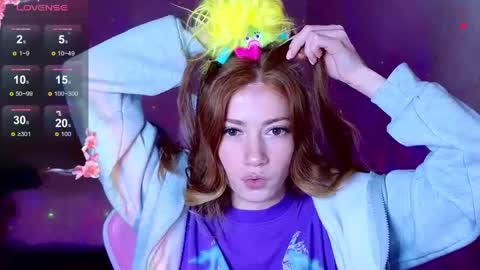 Snapshot of magicladyy chatting on 09-30-25, 05:40 Angel online show from 09-30-25, 05:40