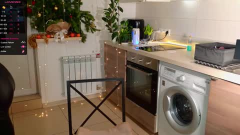 MagicLove online show from 12-23-25, 01:58