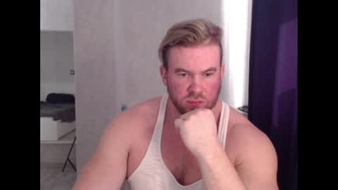 magicmax2017 online show from 03-06-25, 06:52