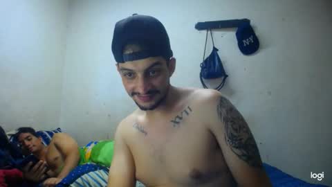 Snapshot of magico_9809 chatting on 03-16-26, 05:44 BRAYAN online show from 03-16-26, 05:44