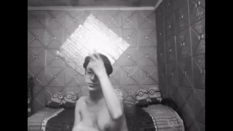 Snapshot of magicsaya chatting on 12-28-24, 10:58 TsKaycee online show from 12-28-24, 10:58