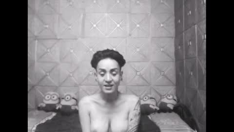 Snapshot of magicsaya chatting on 03-07-25, 04:00 TsKaycee online show from 03-07-25, 04:00