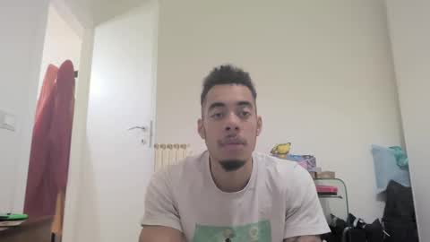 Snapshot of magicsempai chatting on 12-06-24, 11:54 Magicsempai online show from 12-06-24, 11:54