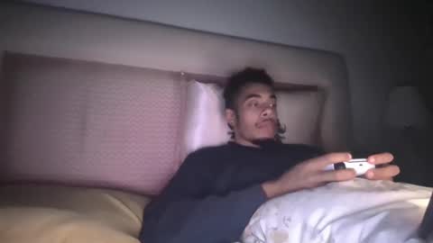 Snapshot of magicsempai chatting on 12-11-24, 03:26 Magicsempai online show from 12-11-24, 03:26