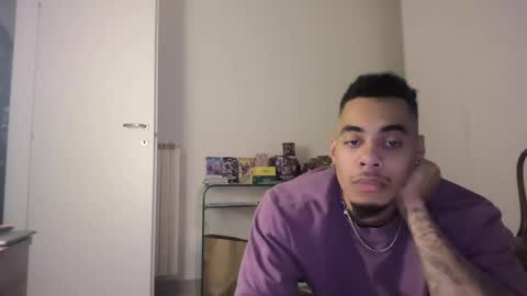 Snapshot of magicsempai chatting on 02-24-25, 12:05 Magicsempai online show from 02-24-25, 12:05