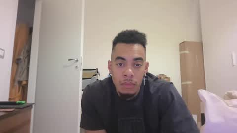 Snapshot of magicsempai chatting on 02-27-25, 12:23 Magicsempai online show from 02-27-25, 12:23