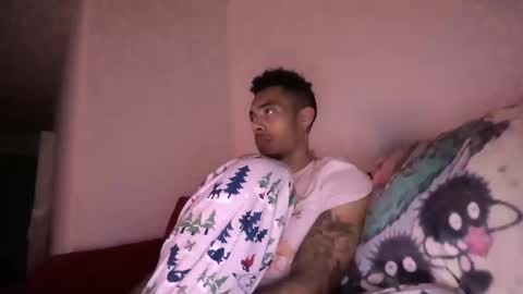 Snapshot of magicsempai chatting on 11-06-25, 10:21 Magicsempai online show from 11-06-25, 10:21