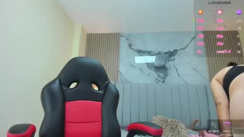 Snapshot of magievans1 chatting on 05-07-26, 12:43 magievans1 online show from 05-07-26, 12:43