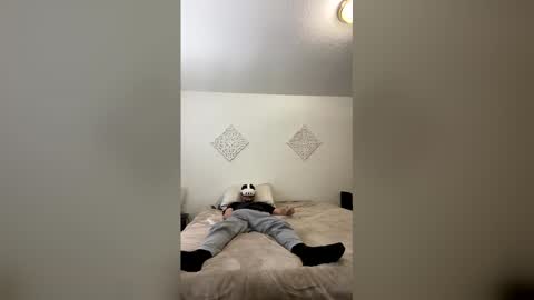 magikstick2 online show from 04-23-26, 05:37