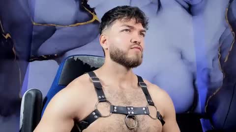 Snapshot of magnus_77 chatting on 02-11-25, 11:32 PRINCE online show from 02-11-25, 11:32