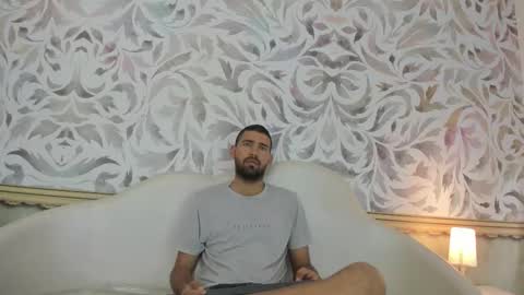 Snapshot of magnus_alejo chatting on 11-05-25, 11:21 Magnus Alejo online show from 11-05-25, 11:21