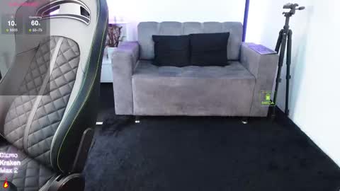 If you want me to use the Lovense please let me know  --    online show from 11-16-25, 04:34