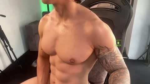 Snapshot of magnus_savage chatting on 05-27-26, 05:43 If you want me to use the Lovense please let me know -- online show from 05-27-26, 05:43