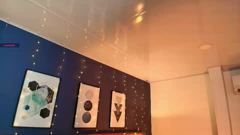 Dani online show from 10-18-25, 10:49