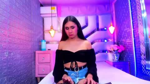 mahiara hot online show from 05-08-26, 02:39