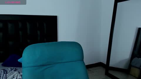 Snapshot of maia_davies chatting on 12-11-24, 12:55 Maia online show from 12-11-24, 12:55