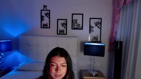 Maia Reficco online show from 01-17-26, 12:10