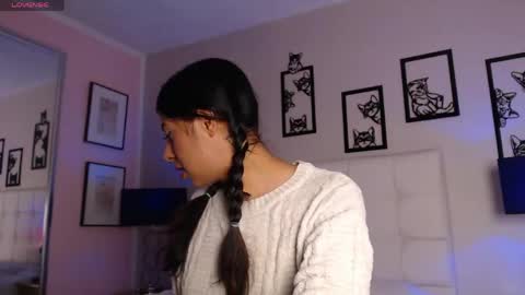 Maia Reficco online show from 04-16-26, 12:28