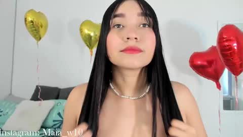 Maia online show from 03-05-25, 12:22