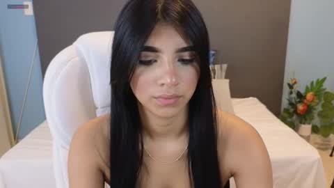 Maiaa Ruiz  online show from 12-12-24, 01:17