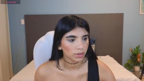 Maiaa Ruiz  online show from 12-29-24, 01:17