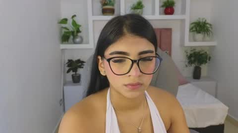 Maiaa Ruiz  online show from 05-23-26, 01:04