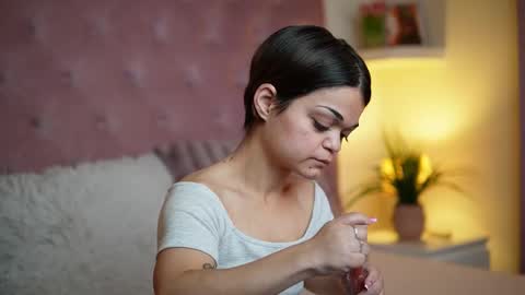  Maia  online show from 09-19-25, 06:41