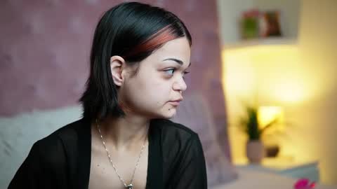  Maia  online show from 02-25-26, 11:14