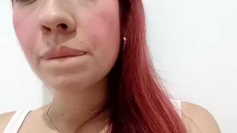 Snapshot of maiarosse_ chatting on 02-28-25, 04:43 MaiaRosse online show from 02-28-25, 04:43