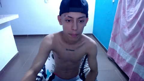 Snapshot of maicol_gomez chatting on 04-09-26, 04:12 maicol online show from 04-09-26, 04:12