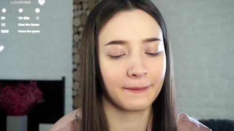 Snapshot of maidabuoy chatting on 01-22-25, 01:31 Lucy online show from 01-22-25, 01:31