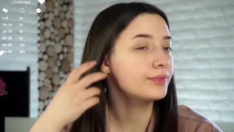 Snapshot of maidabuoy chatting on 01-25-25, 07:17 Lucy online show from 01-25-25, 07:17