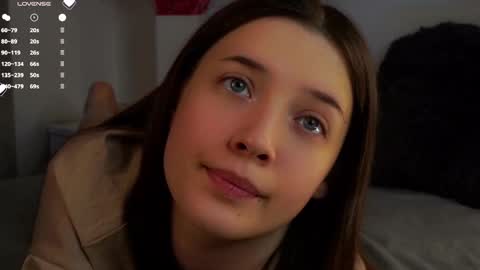 Snapshot of maidabuoy chatting on 02-15-25, 07:27 Lucy online show from 02-15-25, 07:27