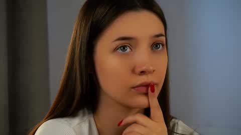 Snapshot of maidabuoy chatting on 03-04-25, 04:17 Lucy online show from 03-04-25, 04:17