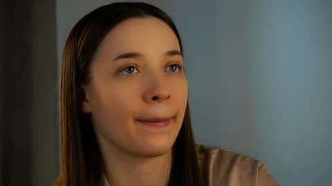 Snapshot of maidabuoy chatting on 03-05-25, 07:49 Lucy online show from 03-05-25, 07:49