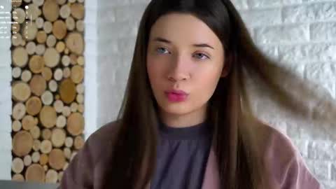 Lucy online show from 11-26-25, 03:18