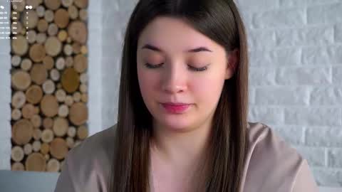 Lucy online show from 02-03-26, 06:40