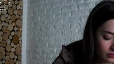 Lucy online show from 04-02-26, 03:37