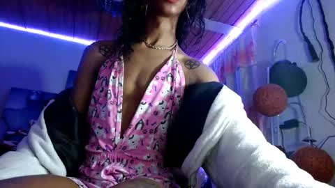Bella Maidi online show from 09-27-25, 10:31