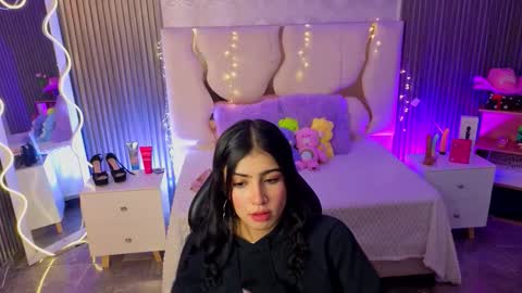 maiily_tay online show from 03-12-26, 12:44