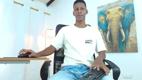 I am Maik online show from 09-15-25, 03:01