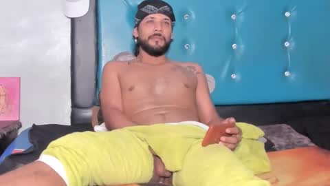 Snapshot of maikol_20cm chatting on 04-02-26, 01:47 maikol_20cm online show from 04-02-26, 01:47