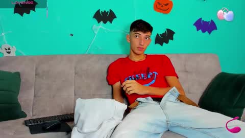 Maikol online show from 11-03-25, 12:39