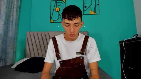 Maikol online show from 04-24-26, 12:18