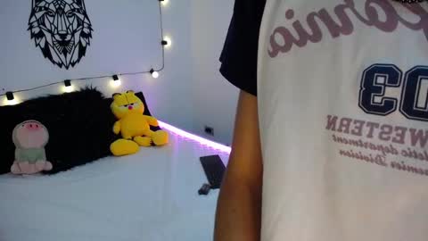 Maiky Cooper online show from 02-19-25, 03:28