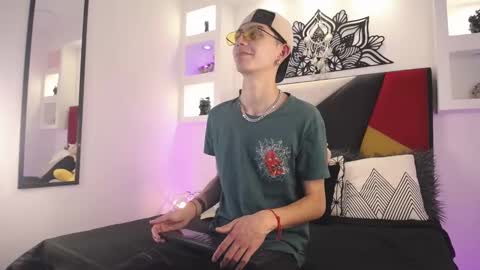 Maiky Cooper online show from 03-02-25, 03:56