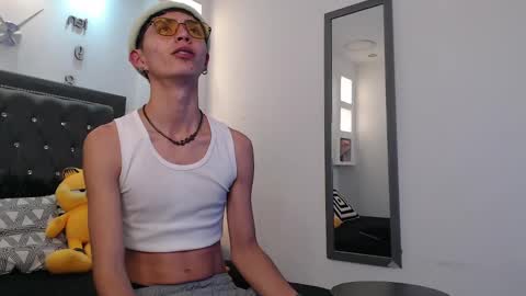 Maiky Cooper online show from 03-06-25, 04:41