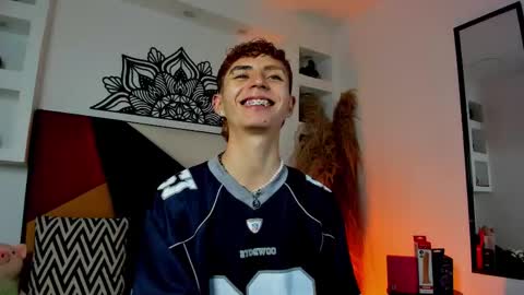 Maiky Cooper online show from 11-25-25, 08:20